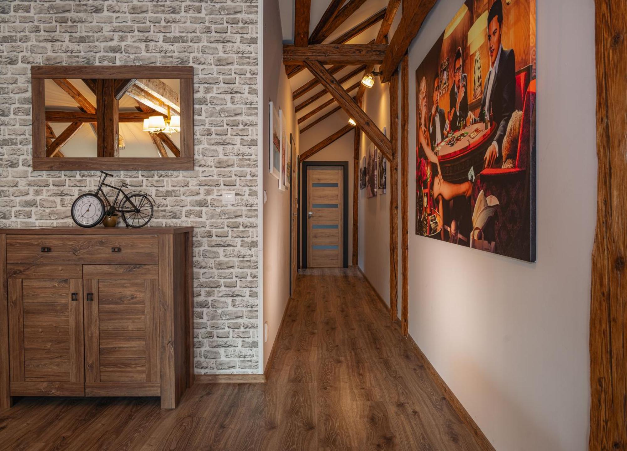 Apatman Fellini House Apartment Trencin Exterior photo